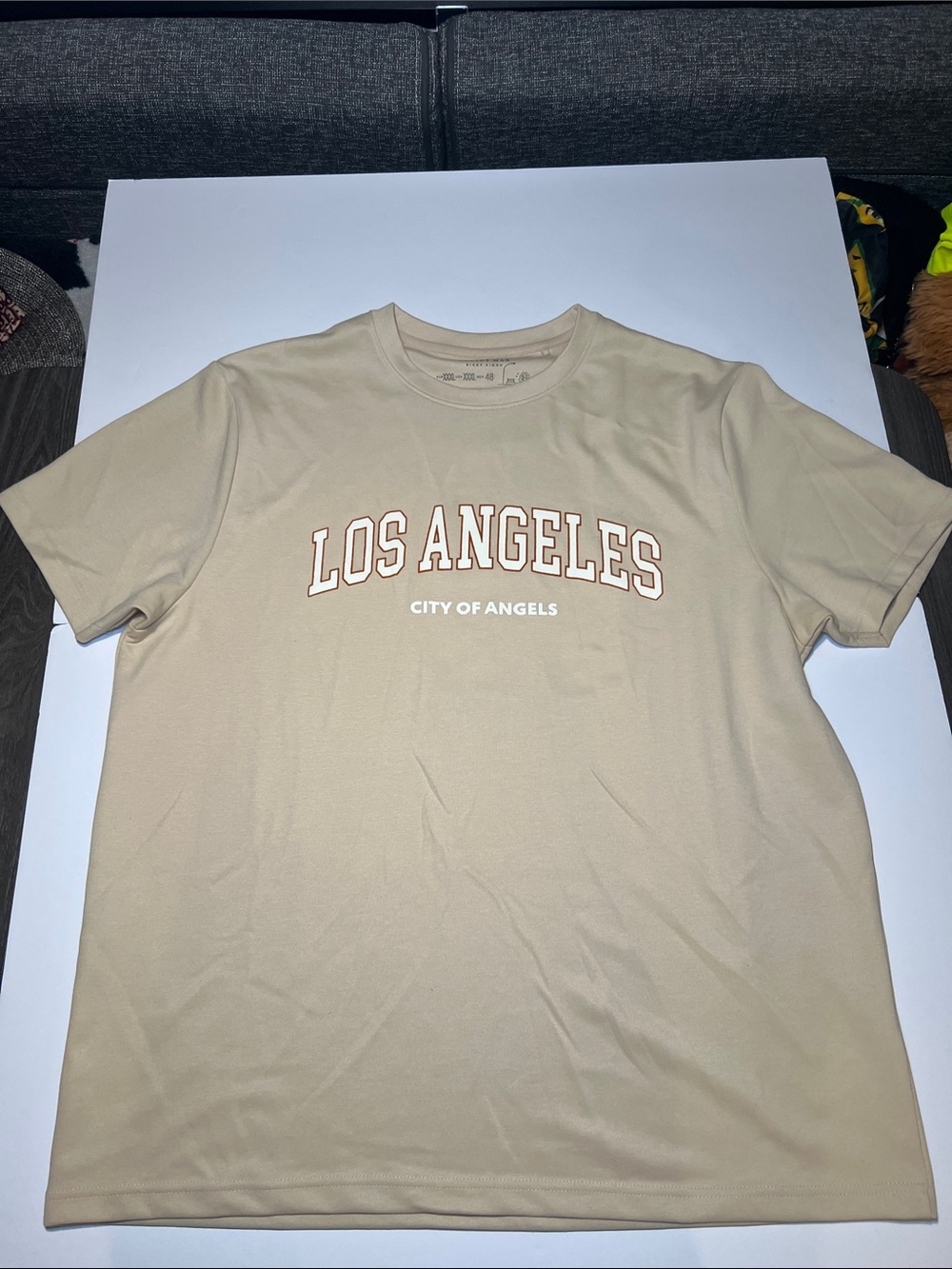 Cactus Los Angeles Graphic Tee - Cream